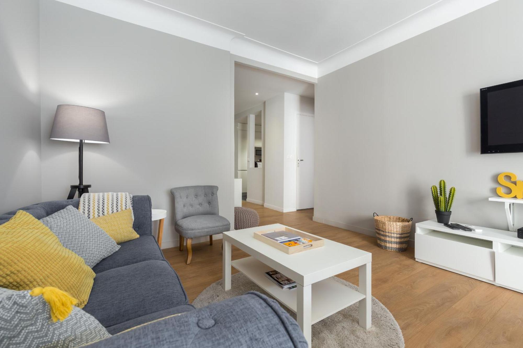 Ultra Central Large 2 Bdr Near Massena Square Nice Exterior photo